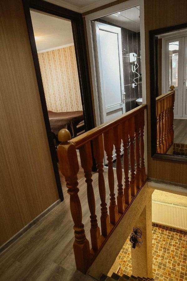 Arsenas Guest House Kazbegi Exterior photo